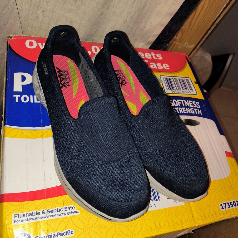 Women's Black Slip-On Shoes